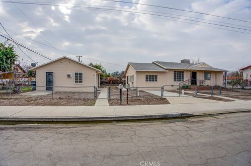 459 Machado Ave, Bakersfield, CA 93307-6217