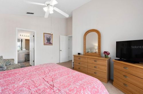 1155 Liberty Hall Dr, Kissimmee FL 34746-6724 exterior