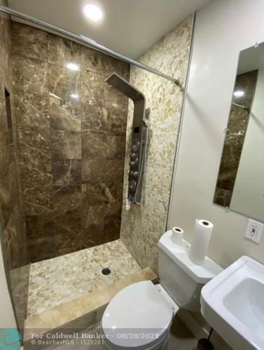 6451 3 St, Hollywood FL  33023-1217 exterior