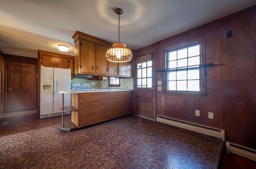 27 Cabot Dr, Nashua NH 03064-1630 exterior