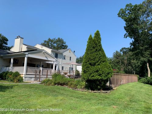 3071 Governors Xing, Belmar NJ 07719-4543 exterior