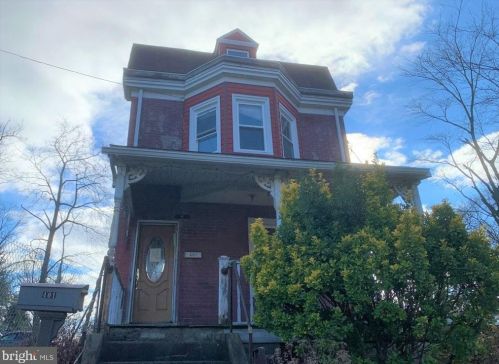 401 Cadwalader Ave, Melrose Park, PA 19027-1622