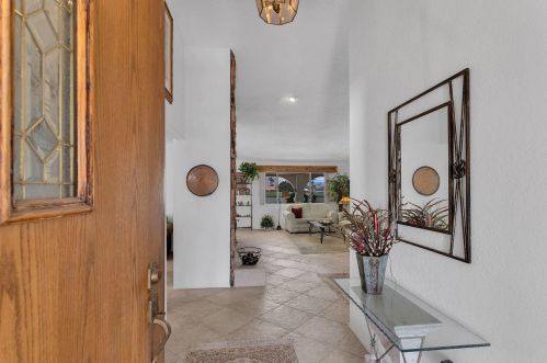 9560 Warwick Dr, Desert Hot Springs, CA 92240-1310