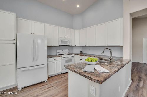 2769 Devon Ct, Gilbert AZ  85296-8865 exterior