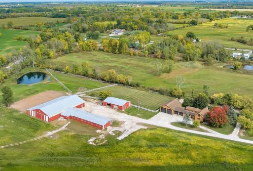 4031 Humboldt Rd, Green Bay, WI 54311-9547