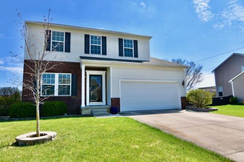 5902 Platinum Dr, Darbydale, OH 43123-8388