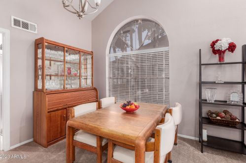5444 Riviera Dr, Glendale AZ  85304-2422 exterior