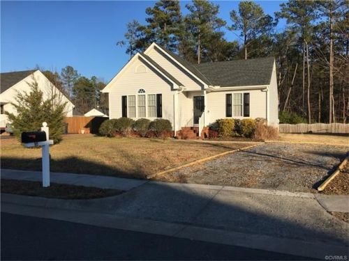 905 Kilby Station Rd, Ashland, VA 23005-2269
