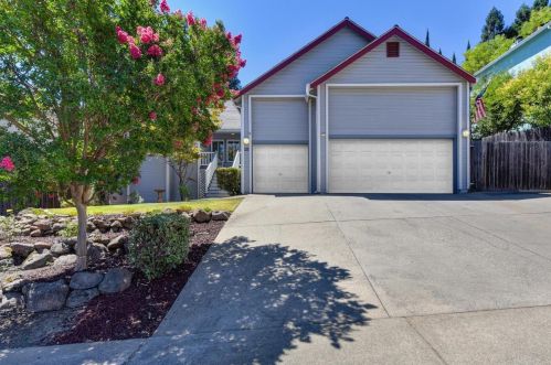 102 Seafarer Ct, Folsom CA  95630-2332 exterior