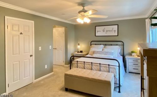 208 Salem Ct, Flemington NJ  08822-2034 exterior