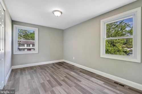 52 Emerald Ln, Willingboro NJ  08046-2257 exterior