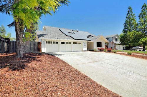 14620 Badger Pass Rd, Morgan Hill, CA 95037-5905