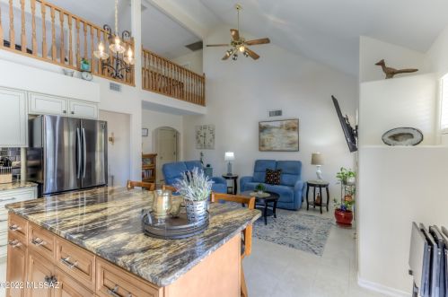 10950 Broadstone Dr, Tucson AZ  85737-8919 exterior