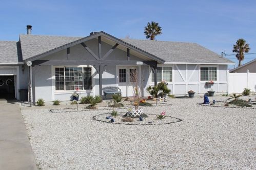 15334 Tokay St, Victorville, CA 92395-8685
