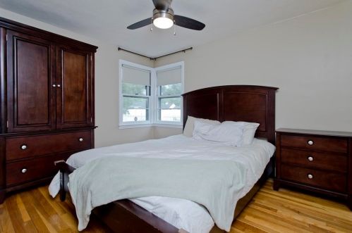 315 Winton St, Springfield MA  01118-1257 exterior