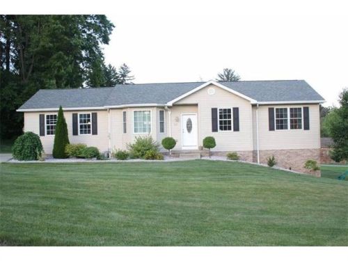 117 Hillcrest Rd, Renfrew, PA 16053-1209