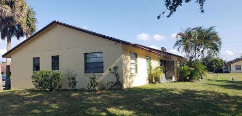 4654 Perth Rd, West Palm Beach, FL 33415-2841