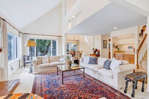 6436 Timber Springs Dr, Santa Rosa, CA 95409-5904