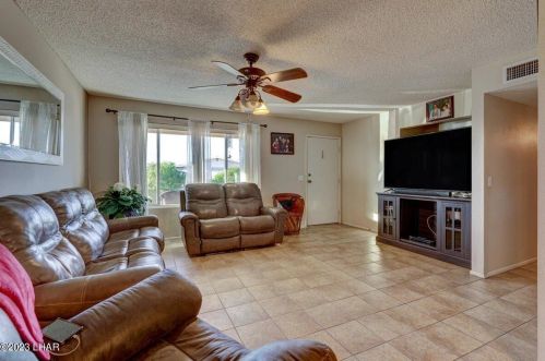 262 Smoketree Ave, Lake Havasu City AZ  86403-5813 exterior