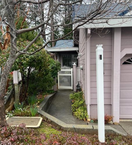 126 Windsor Ln, Grass Valley, CA 95949-9564