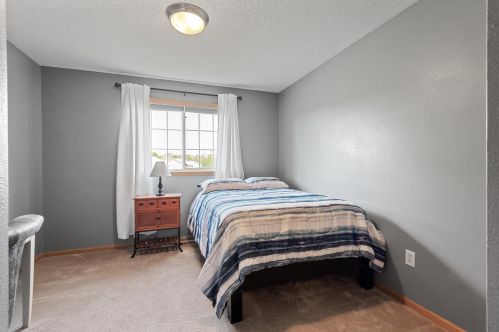 641 19th Pl, Spectacle Lake MN  55008-9324 exterior
