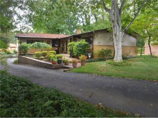 104 Leslie Rd, Monroeville, PA 15146-4832