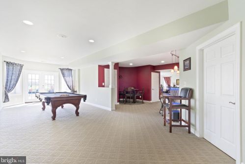 15840 Parnell Ct, Haymarket VA  20169-1667 exterior