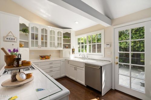 505 Garfield Ave, South Pasadena CA  91030-2210 exterior