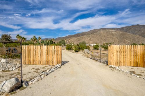 73400 Dillon Rd, Desert Hot Springs CA  92241-7810 exterior