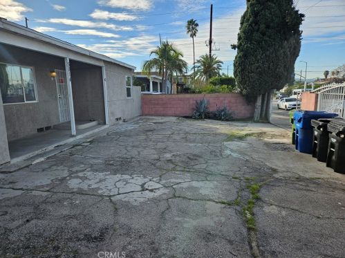 5814 Vineland Ave, North Hollywood, CA 91601-1321
