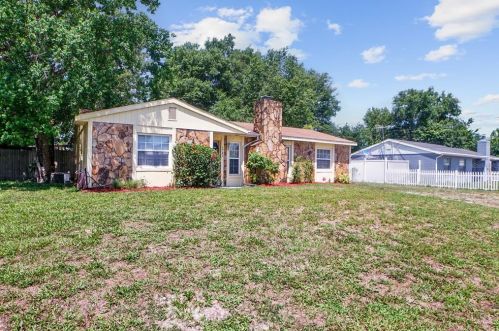 1742 Talmadge St, Deland, FL 32724-8729