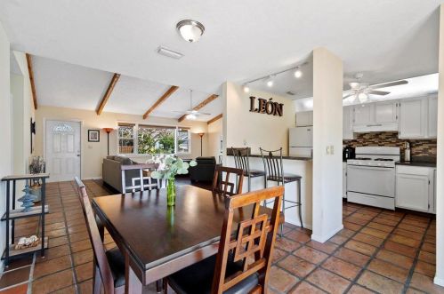 6130 Francis St, Jupiter FL  33458-6717 exterior