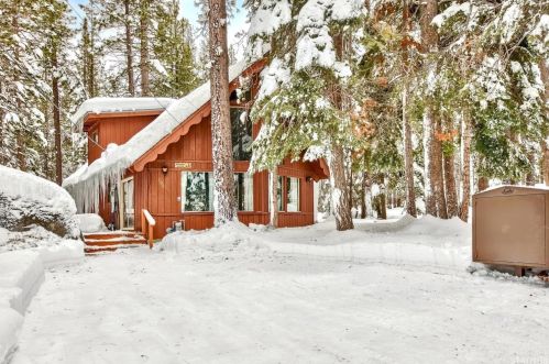 706 Tehama Dr, South Lake Tahoe, CA 96150-5327