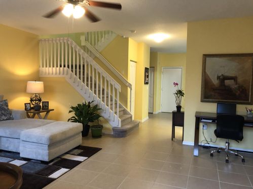 2156 Eatonville Dr, Fort Pierce, FL 34952-8004