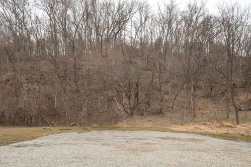 1119 Saxonburg Blvd, Glenshaw PA  15116-3213 exterior