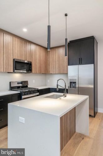 1810 Germantown Ave, Philadelphia PA 19133-1617 exterior