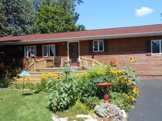 18 Hobbs Rd, Plattsburgh NY  12901-5311 exterior