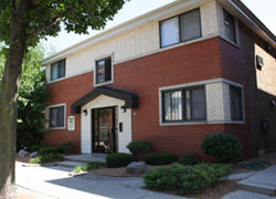 826 15th St, Milwaukee WI  53204-2105 exterior