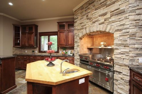 28632 Sharon Louise, Magnolia TX  77355-4611 exterior