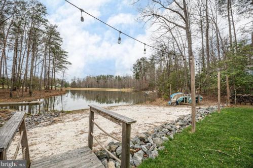 7905 Waterford Dr, Spotsylvania VA  22551-2204 exterior