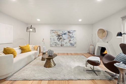 8229 Gregory Cir, Buena Park, CA 90621-1360