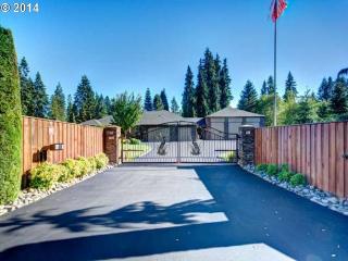 7305 154th St, Vancouver, WA 98662-1010