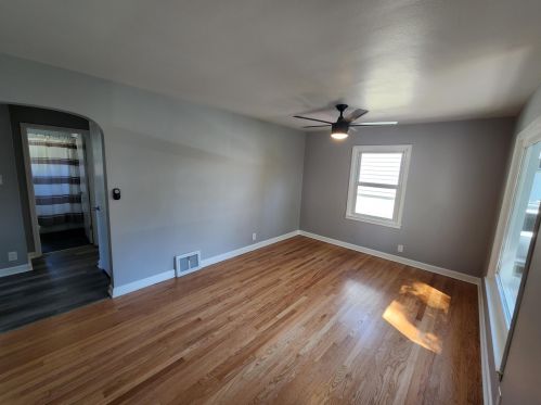 1022 Holt Ave, Milwaukee WI 53207-3540 exterior