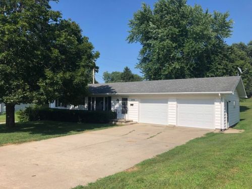 406 11th St, Dunlap, IA 51529-1509