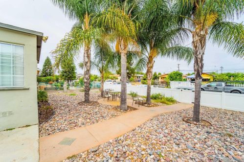 3764 Menlo Ave, San Diego CA 92105-1814 exterior