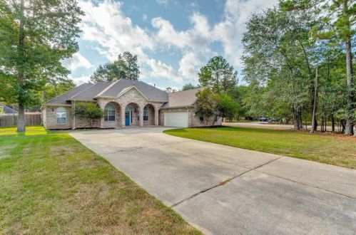 34102 Conroe Huffsmith Rd, Magnolia, TX 77354-5006