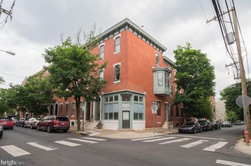 641 16th St, Philadelphia PA  19130-2938 exterior