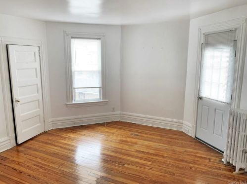 269 Rich Ave, Mount Vernon NY  10550-1511 exterior