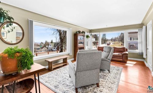 801 Skyline Pkwy, Duluth MN  55805-1149 exterior
