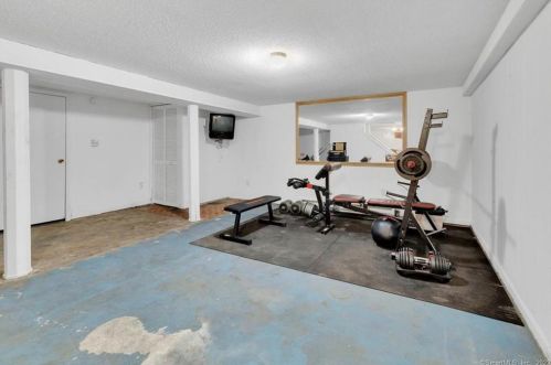326 Stafford Ave, Bristol CT  06010-4617 exterior